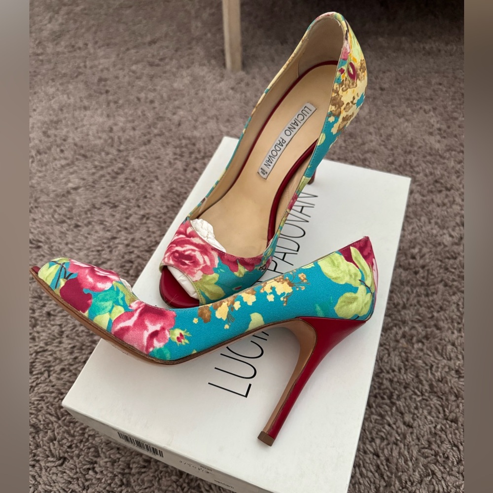 Luciano Padovan Floral Peep-Toe Pumps Size 36